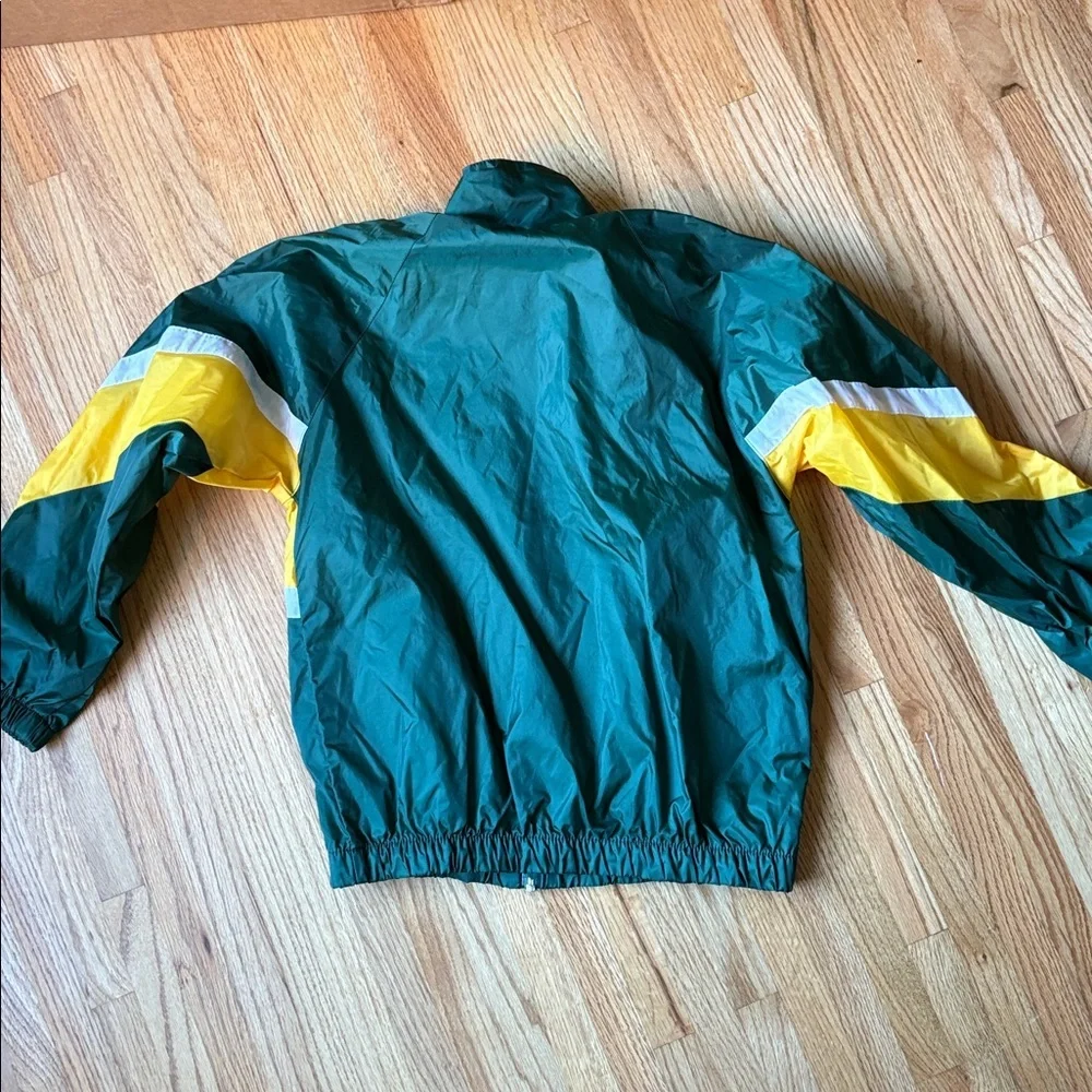 Green Bay Packers 14-16 windbreaker green and yellow like-new Jacket